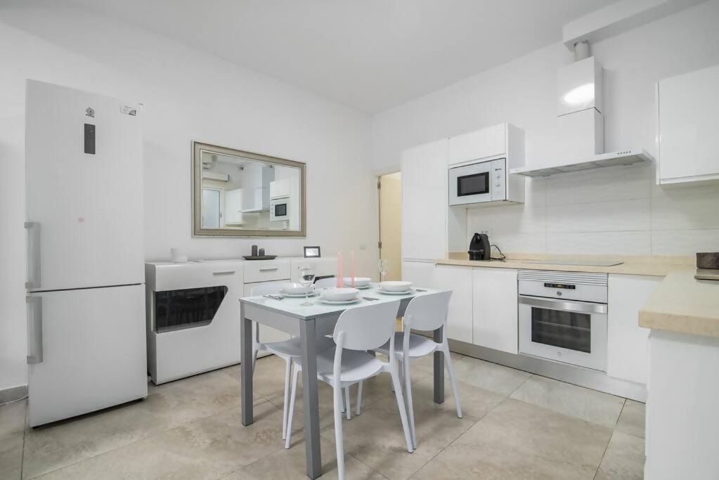Alma Home ,6 Paxs ,Wifi , Playa Canteras, Ocio Las Palmas de Gran Canaria Bagian luar foto